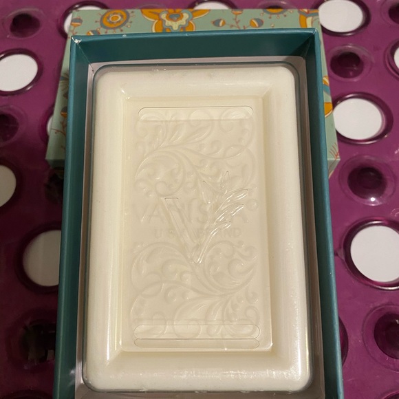 - ALL NATURAL BEAUTY SOAP - Picture 8 of 8
